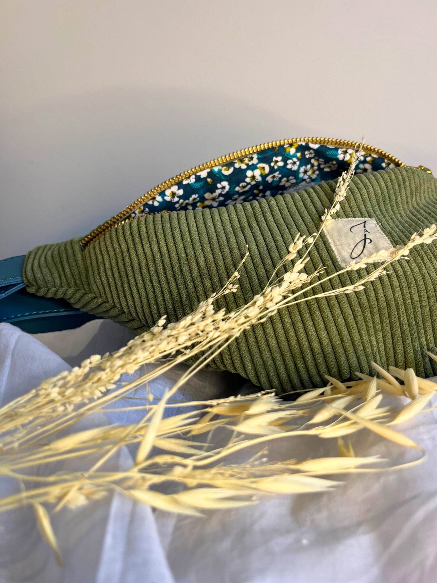 cfe9db84-3c6d-41b8-ad79-7866c0086337