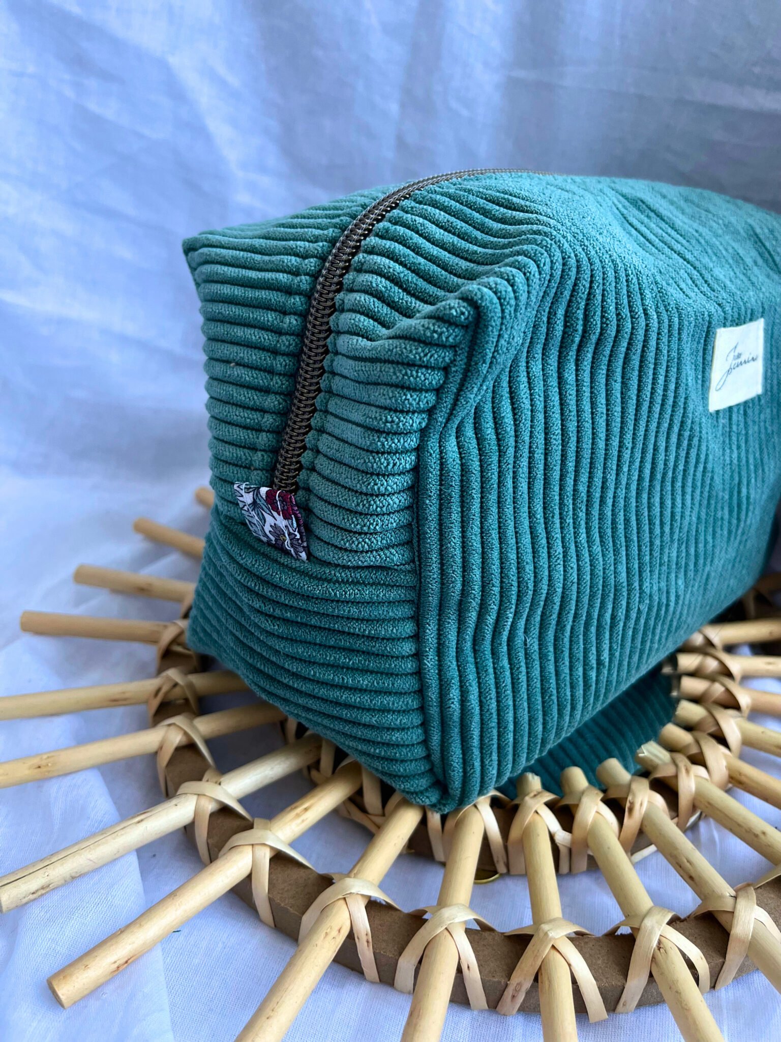 2ec2a458-b93c-4496-b83a-903c21172ae1